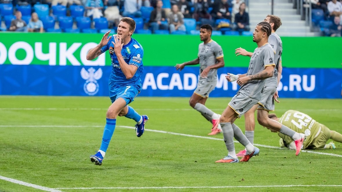 Зенит — ЦСКА 1:2 — счет и обзор матча 7 тура РПЛ, потасовка Семака с Жоао Виктором и дубль Облякова 5 сентября 2026