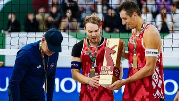 «Это наша поверхность». Пляжники вновь обыграли классиков и забрали Кубок Вызова