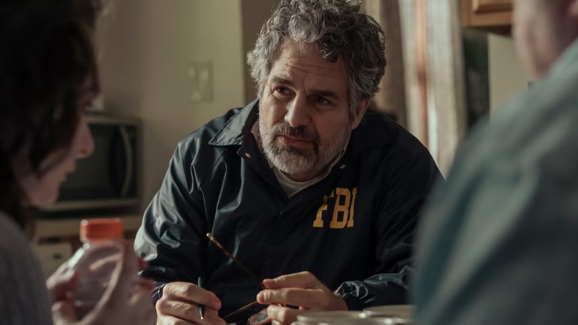 Кадр из сериала «Задание», создатель Брэд Ингелсби, HBO, HBO Max