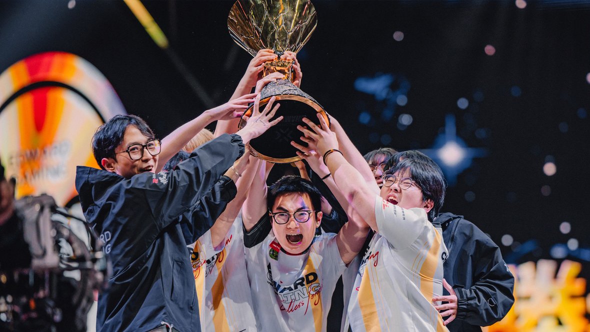 Edward Gaming с титулом VCT Champions 2024 в Сеуле.