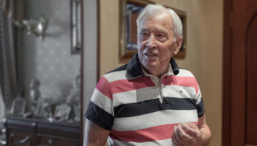 Сергей Беляев: «Когда умер Сталин, дал зарок: бросаю курить!»
