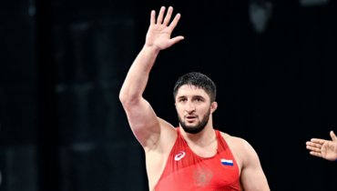 Садулаев победил чемпиона России и отобрался на ЧМ! Олимпийский чемпион вернулся после травмы