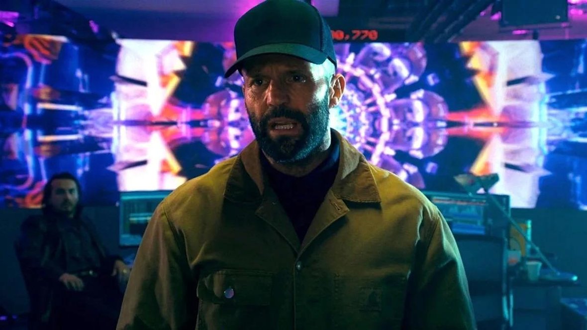 Вышел первый трейлер «Пчеловода 2» с Джейсоном Стэйтемом