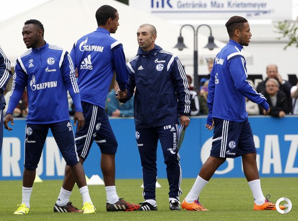 Ди Маттео провел первую тренировку в "Шальке"