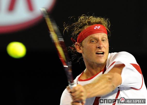 НАЛБАЛДЯН ПЕРЕИГРАЛ ХЬЮИТТА