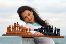 46 бриллиантов для Саши Костенюк