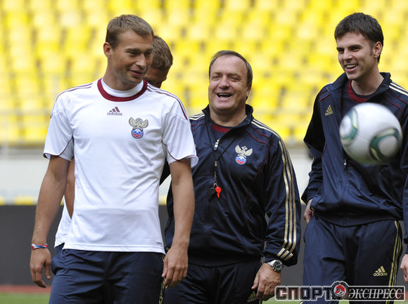 ПЕРЕД МАТЧЕМ РОССИЯ - МАКЕДОНИЯ