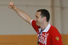 Не сборная, а тридцать три несчастья!