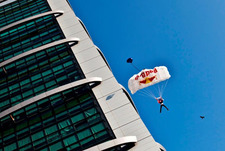 Прыжок Валерия Розова в Пакистане