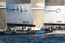 Российская "Синергия" открыла регату Louis Vuitton Trophy