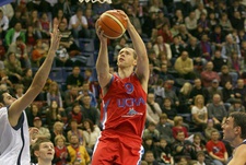 ЦСКА лишил "Триумф" лидерства