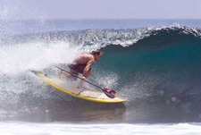 Робби Нейш - дедушка с веслом