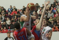 ЦСКА выходит в лидеры, "Динамо" дерется в Краснодаре