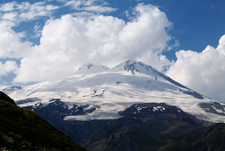 Вертикальная жизнь в снегах