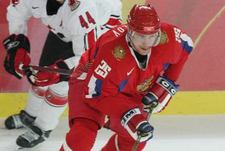 2006 год. Турин. Олимпийские игры. Нападающий сборной России Виктор КОЗЛОВ. Фото Александра ВИЛЬФА, "СЭ"