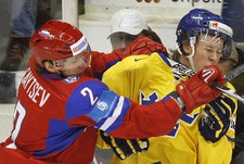 Сборная России уступила шведам