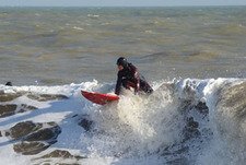 Серфинг на Черном море? Зимой?