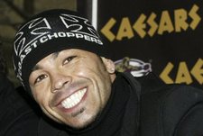 25 января 2006 года. Артуро ГАТТИ на пресс-конференции в Нью-Йорке. Фото REUTERS