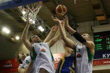 УНИКС снова в финале