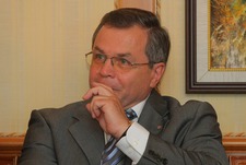 У Чехии нет денег на КХЛ. У Украины есть