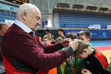 На вершине - "Вершина"