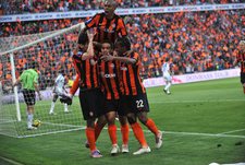 "Шахтер" - чемпион!