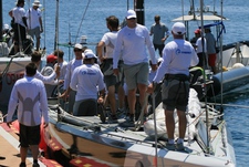 "Синергия" начала регату с победы