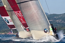 "Синергия" - в лидерах регаты Louis Vuitton Trophy