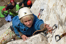 Как самоцветная скала скальных дел мастера выбирала