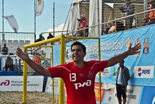 "Локомотив" отобрал чемпионство у "Строгино"