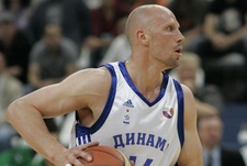 "Динамо" допущено к чемпионату  за двое суток до первого матча