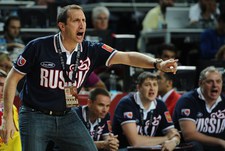 Кто приедет в Химки в ноябре - Блатт или Мессина?