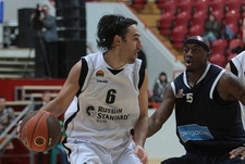 Пашутин проигрывает и в Европе, и в Казани