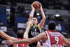 Кто бросит перчатку Ивковичу?