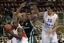 Джамонт Гордон: "Нельзя делать 16 потерь,  если хочешь обыграть "Пао" в гостях"