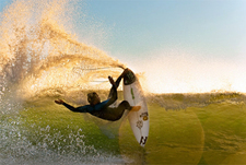 Увидеть скейт, снег и море