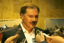 Президенты бывают разные:  черные, белые, красные...