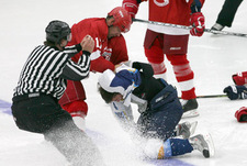 Крис САЙМОН