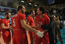 Сезон парадоксов