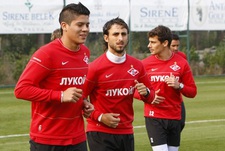 Маркос РОХО, Николас ПАРЕХА и АЛЕКС на тренировке "Спартака". Фото Алексея ИВАНОВА, "СЭ"