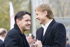 Дмитрий АЛЕНИЧЕВ и Валерий КАРПИН. Фото Алексея ИВАНОВА, "СЭ"