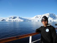 Среди айсбергов