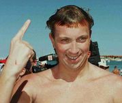 Алексей Акатьев: "Чистая вода бывает в Китае только в бутылках"