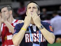 Дэвид Блатт:  "Нам срочно нужен колдун вуду из Зимбабве!"