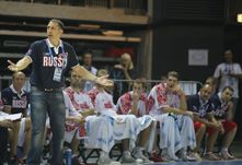 Дэвид Блатт: "Не знаю, почему игроки мажут штрафные. Может, начать их премировать?"