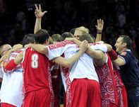 Пьедестал в Каунасе с видом на Лондон