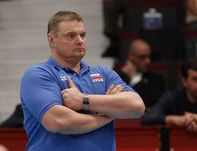 Владимир Алекно:  "Бразильцы добивают соперника, а мы даем шанс"