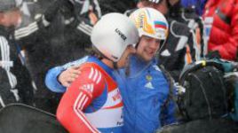 Второй эшелон выходит из тени