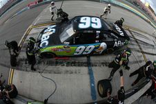 NASCAR: чемпион, который не оглядывался