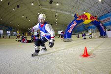 В Санкт-Петербурге прошел отборочный тур чемпионата мира Red Bull Crashed Ice 2012